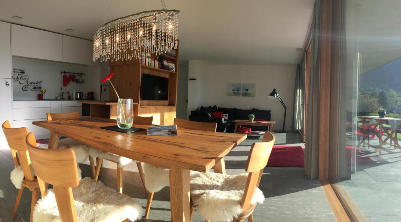 Casa Admisa, Spektakulaere Aussicht, Ski In And Out, Hochwertige Einrichtung, Valserstein Und Eiche Flims Exterior foto